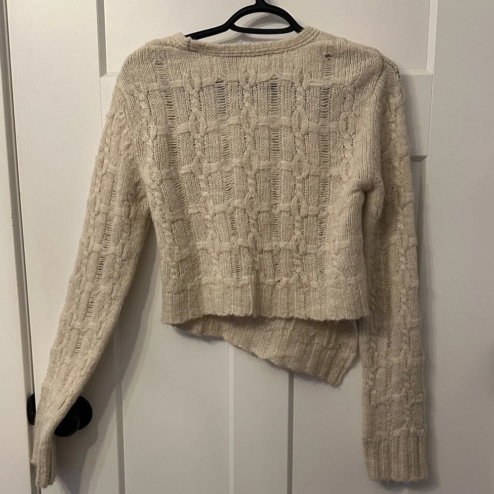 Zara Cream Cable-Knit V-Neck Wrap Sweater - Picture 3 of 4